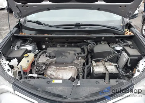 2016 Toyota Rav4 Xle z USA, uszkodzony, nr VIN 2T3RFREV5GW504113